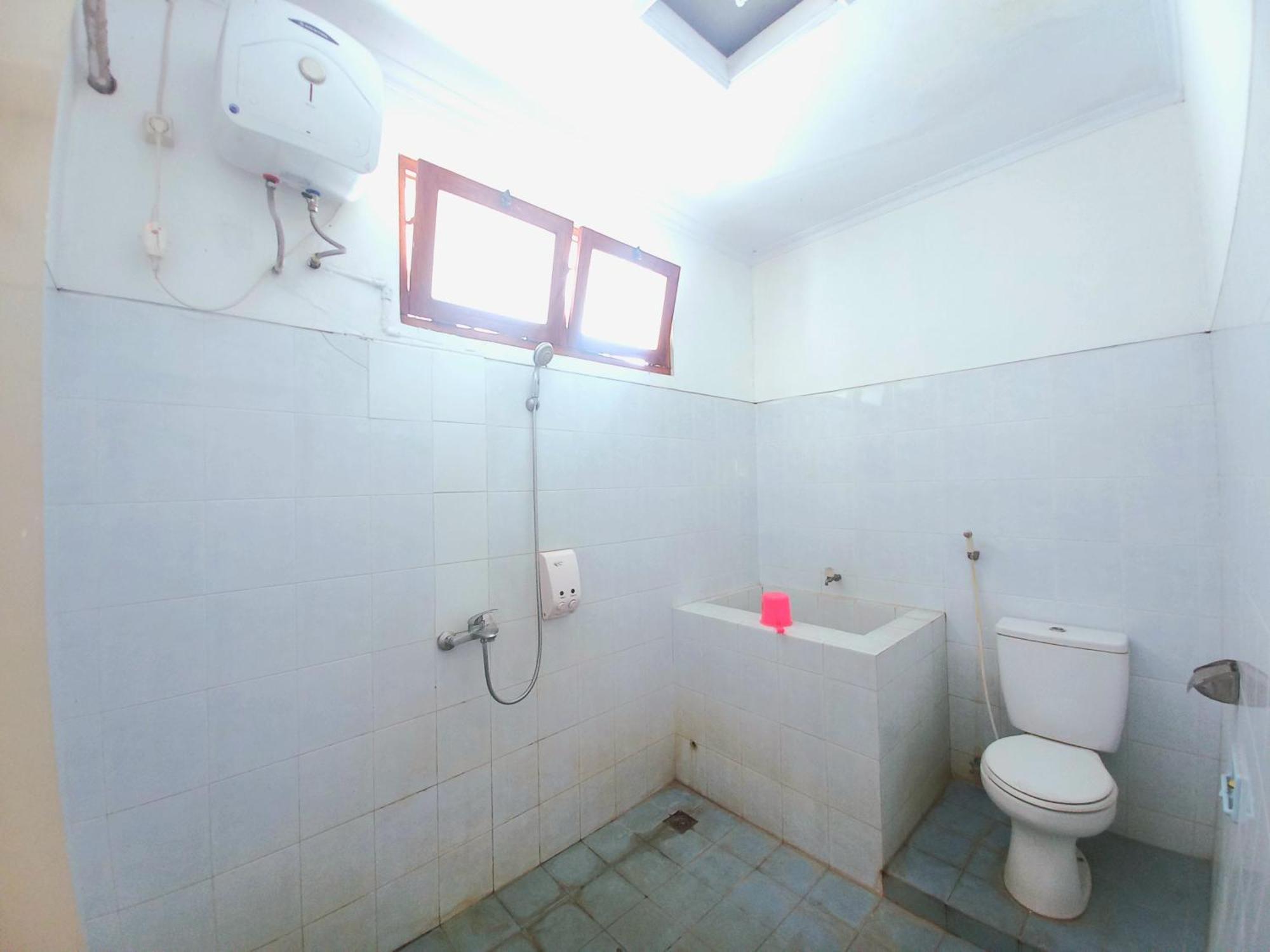 Homestay Jogja 4 Kamar Tidur Full AC dekat Gembiraloka Yogyakarta Bagian luar foto